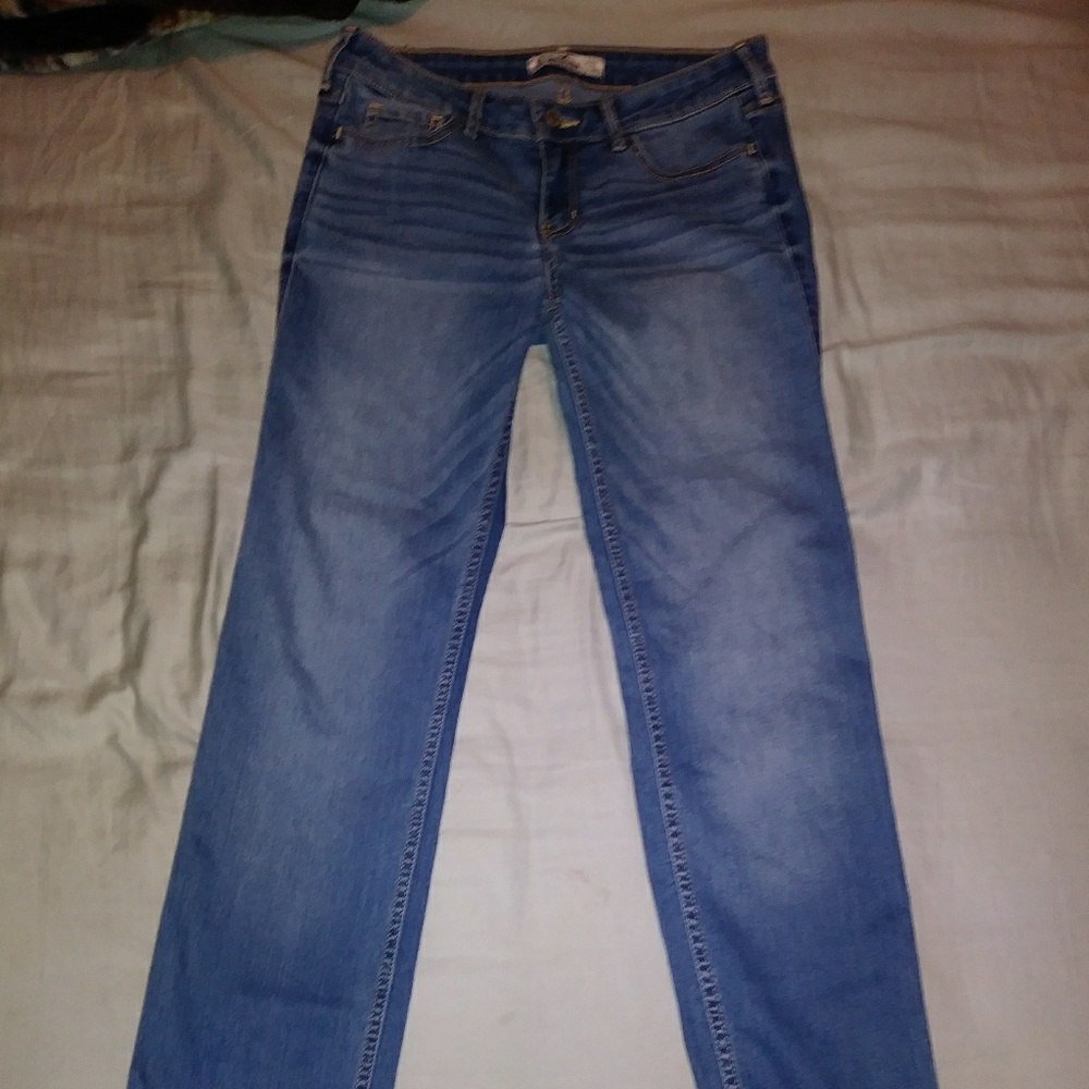 Hollister jean